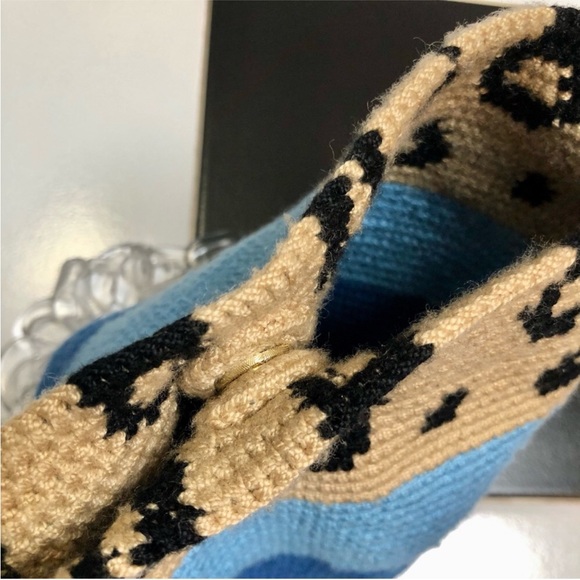 Soraya Hennessy Bucket Bag Colorblock Tote Tan Blue Leopard Print Lucite Strap - Picture 10 of 12